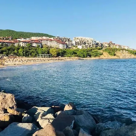 Apartment Ps / Suncoast *