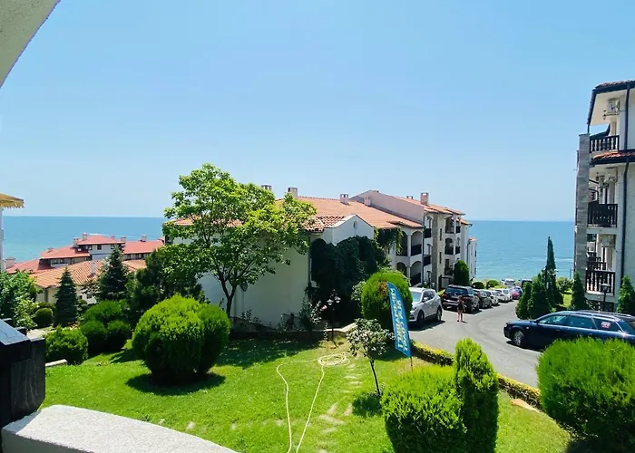 Apartament Ps / Suncoast Święty Włas