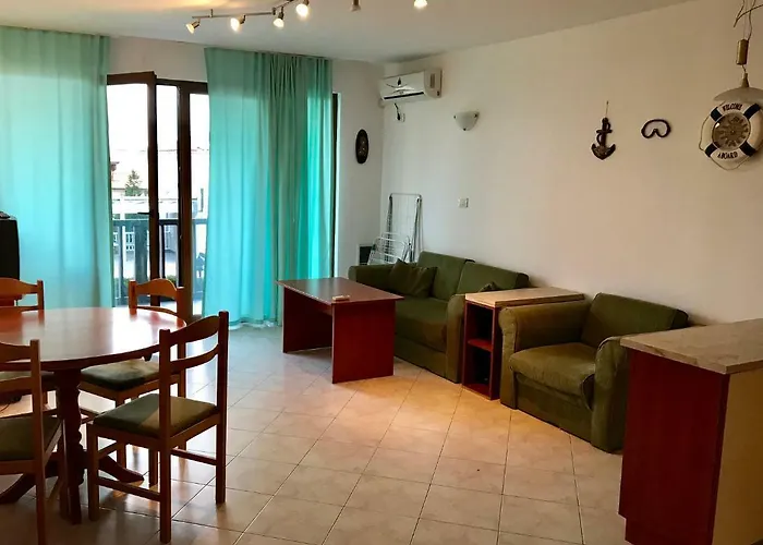 Ps / Suncoast Апартамент